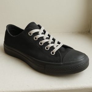 Zapato de lona negro